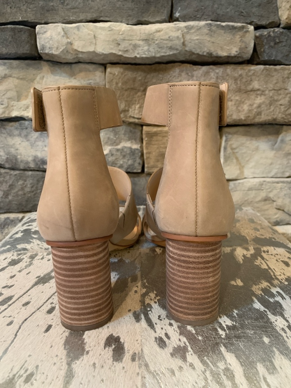 Vince Camuto Tan Wide-Strap Block Heel Sandals - Picture 3 of 8